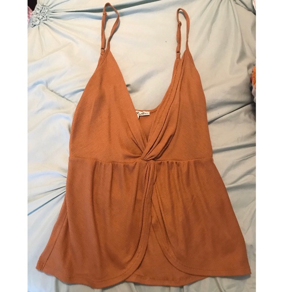 🎯EXPRESS One Eleven Tank/Crop - Picture 3 of 9